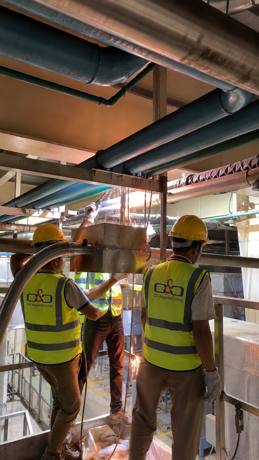 Fabricate Vacuum Jacket pipeline for cryogenic liquid